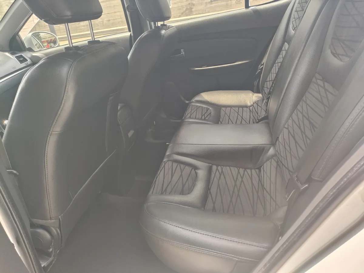 2018 KaiYi E3 1.5L 109HP L4 5MT,autocango,china used car exporter,china ev exporter,chinese used car exporter,chinese used ev exporter