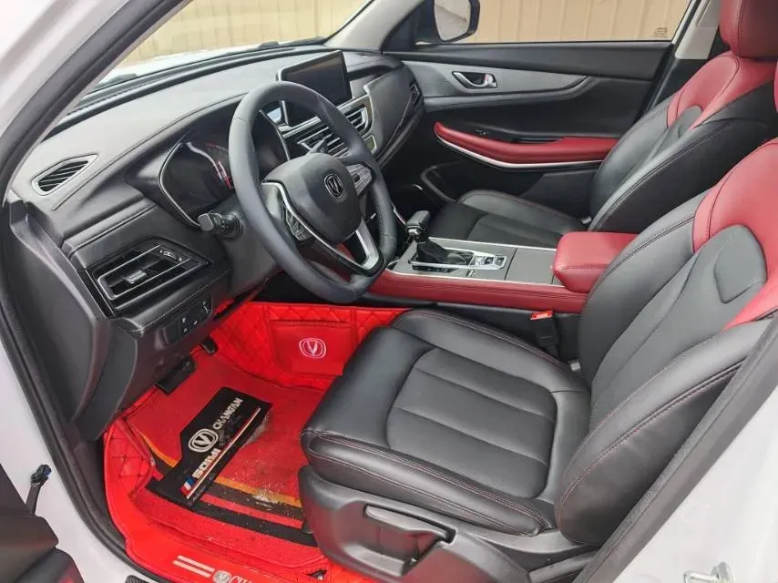 2022 ChangAn CS75 1.5T 180HP L4 7DCT,autocango,china used car exporter,china ev exporter,chinese used car exporter,chinese used ev exporter