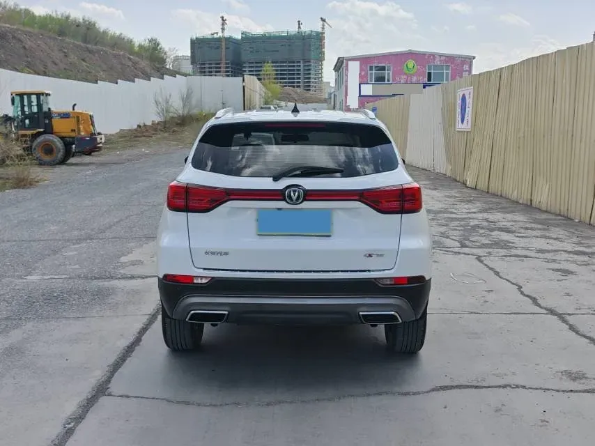 2022 ChangAn CS75 1.5T 180HP L4 7DCT,autocango,china used car exporter,china ev exporter,chinese used car exporter,chinese used ev exporter