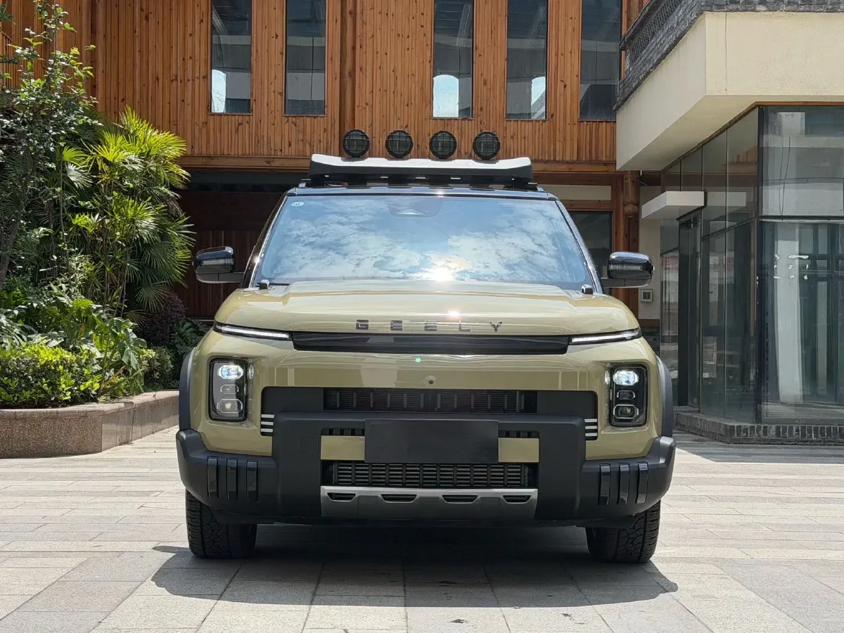 2025 Geely Cowboy 1.5T 181HP L4 7DCT,autocango,china used car exporter,china ev exporter,chinese used car exporter,chinese used ev exporter