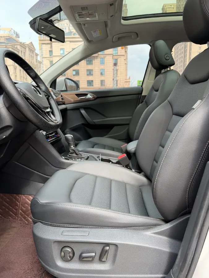 2021 Volkswagen Tharu 1.4T 150HP L4 7DCT,autocango,china used car exporter,china ev exporter,chinese used car exporter,chinese used ev exporter