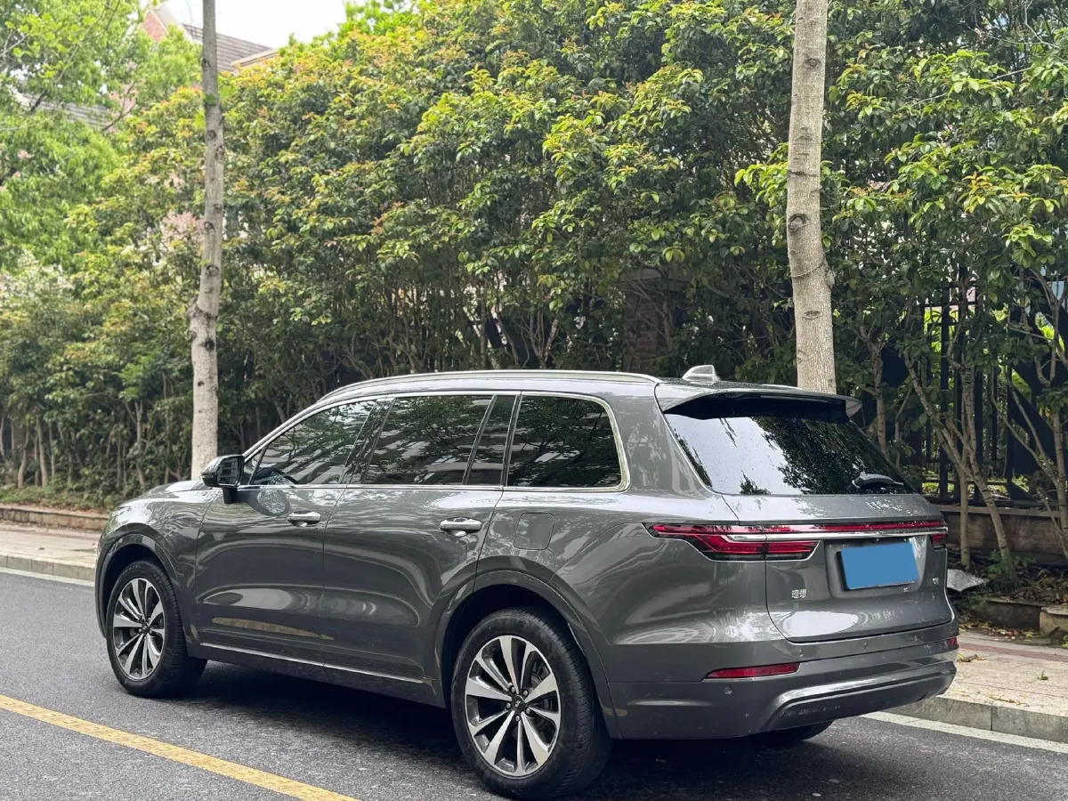 2020 Li ONE Range Extended 131HP REEV 40.5KWH,autocango,china used car exporter,china ev exporter,chinese used car exporter,chinese used ev exporter