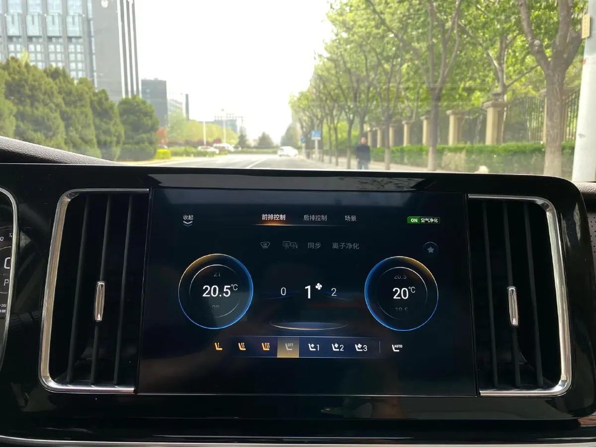 2021 GAC Trumpchi M8 2.0T 252HP L4 8AT,autocango,china used car exporter,china ev exporter,chinese used car exporter,chinese used ev exporter