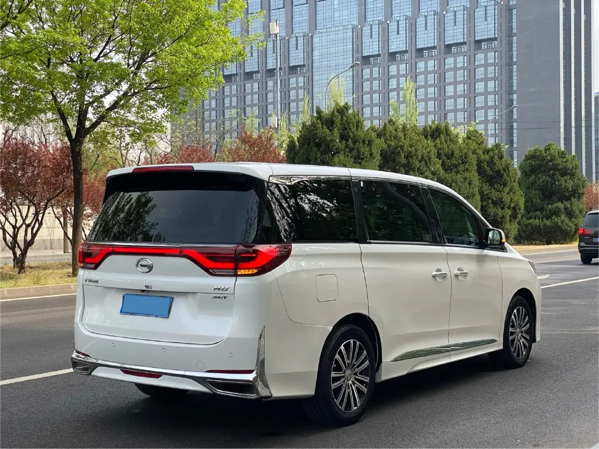 2021 GAC Trumpchi M8 2.0T 252HP L4 8AT,autocango,china used car exporter,china ev exporter,chinese used car exporter,chinese used ev exporter