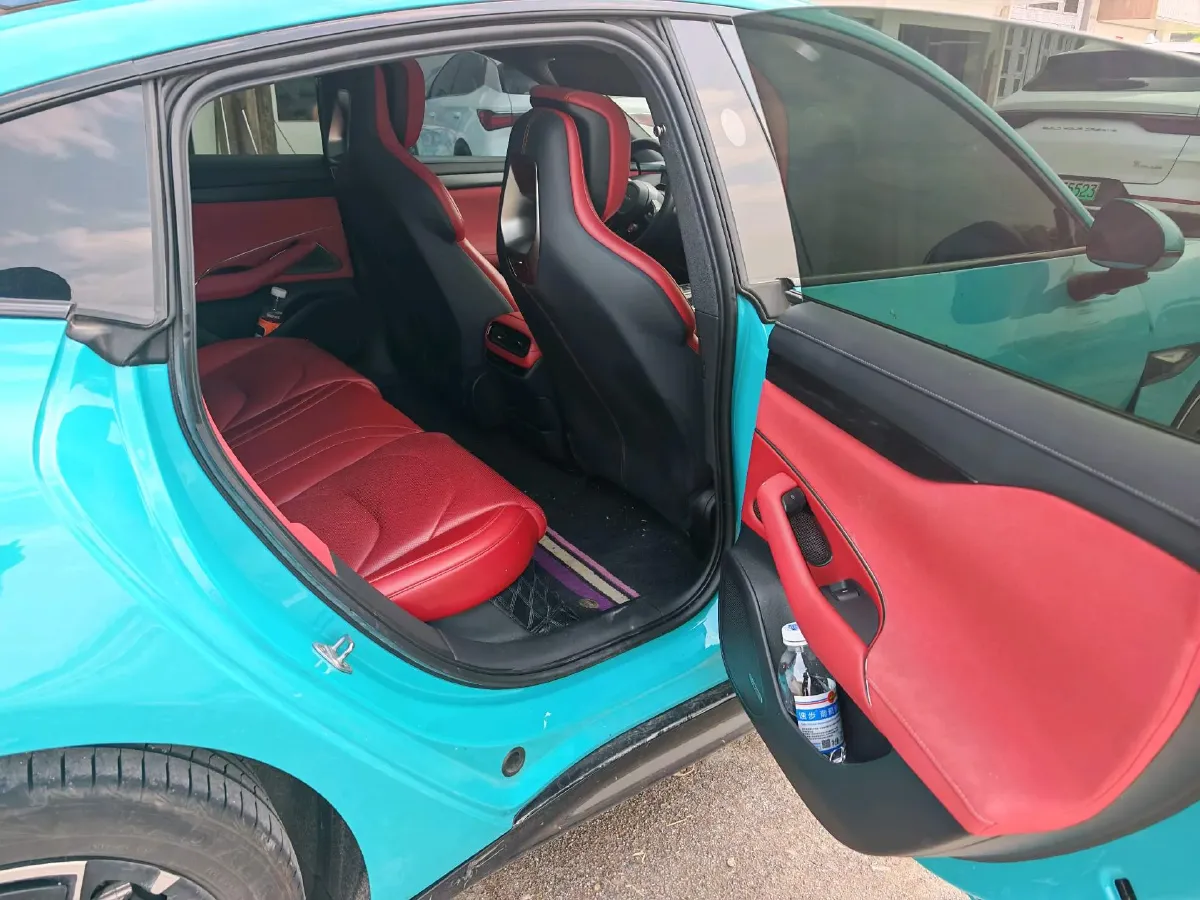 2024 MI SU7 BEV 73.6KWH,autocango,china used car exporter,china ev exporter,chinese used car exporter,chinese used ev exporter