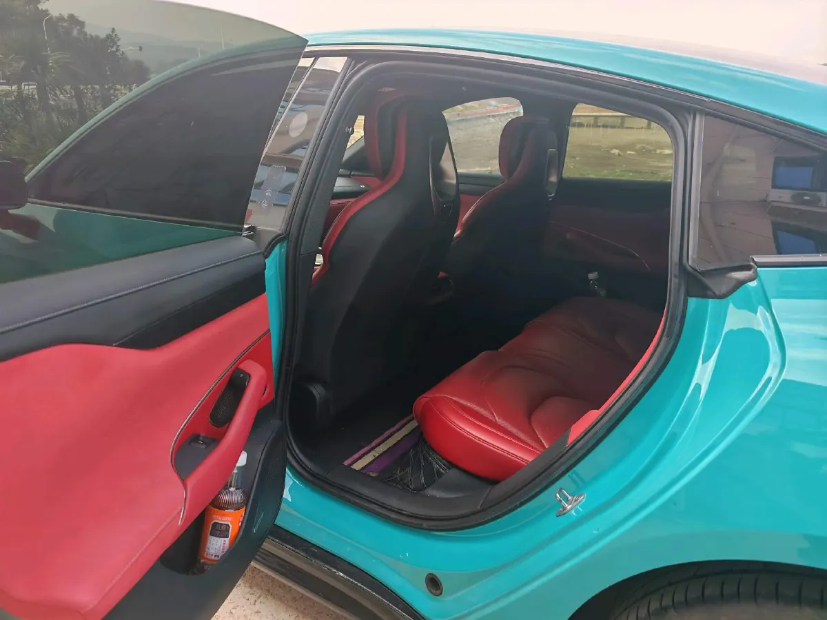 2024 MI SU7 BEV 73.6KWH,autocango,china used car exporter,china ev exporter,chinese used car exporter,chinese used ev exporter