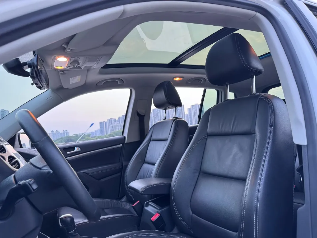 2017 Haval H9 2.0T 190HP L4 8AT,autocango,china used car exporter,china ev exporter,chinese used car exporter,chinese used ev exporter