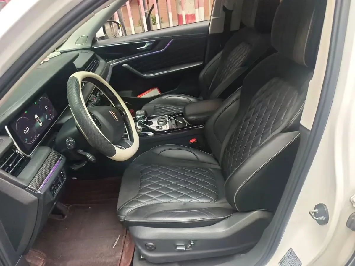 2019 HongQi HS5 2.0T 224HP L4 6AT,autocango,china used car exporter,china ev exporter,chinese used car exporter,chinese used ev exporter