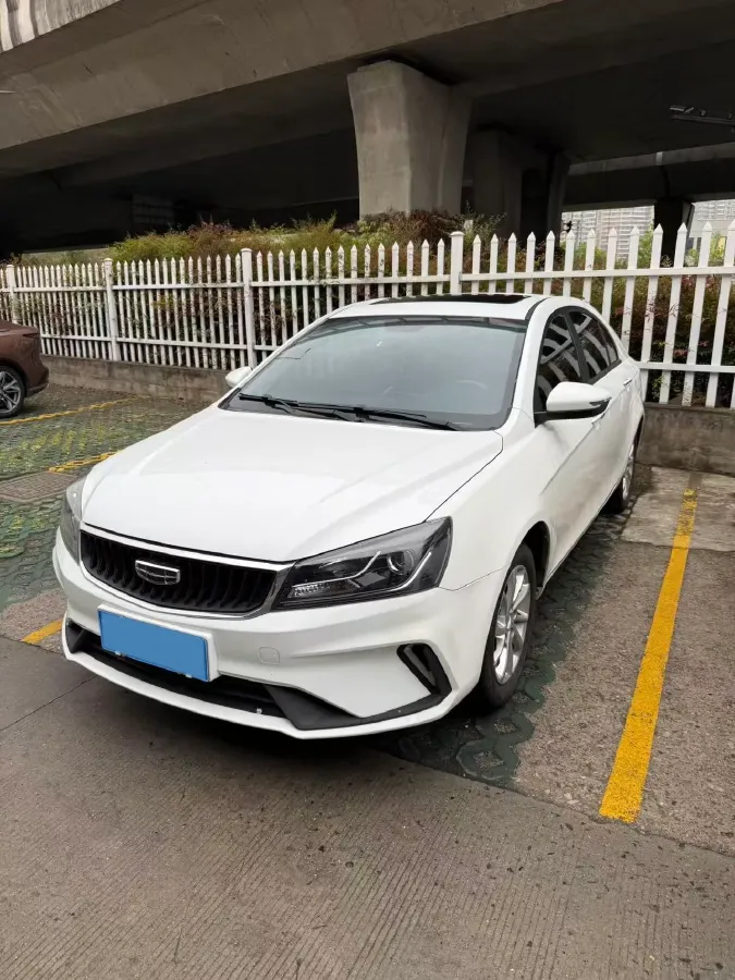 2020 Geely Emgrand 1.5L 109HP L4 5MT,autocango,china used car exporter,china ev exporter,chinese used car exporter,chinese used ev exporter
