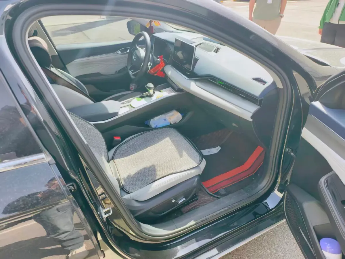 2021 Geely Preface 2.0T 190HP L4 7DCT,autocango,china used car exporter,china ev exporter,chinese used car exporter,chinese used ev exporter