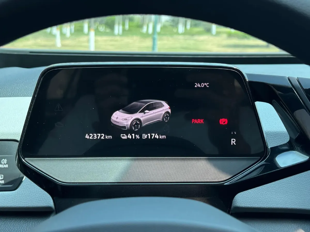 2023 Volkswagen ID.3 BEV 52.8KWH,autocango,china used car exporter,china ev exporter,chinese used car exporter,chinese used ev exporter