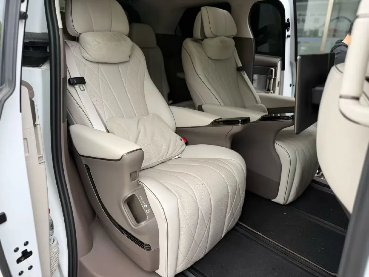 2022 Honda Odyssey 2.0L 146HP L4 E-CVT Hybrid,autocango,china used car exporter,china ev exporter,chinese used car exporter,chinese used ev exporter