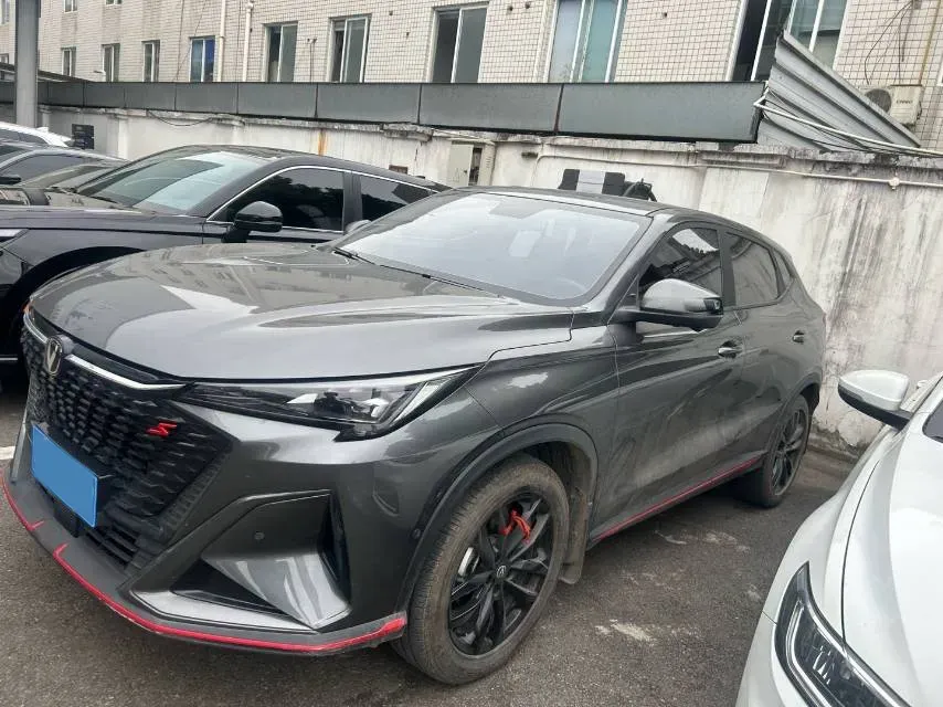 2024 ChangAn X5 PLUS 1.5T 188HP L4 7DCT,autocango,china used car exporter,china ev exporter,chinese used car exporter,chinese used ev exporter