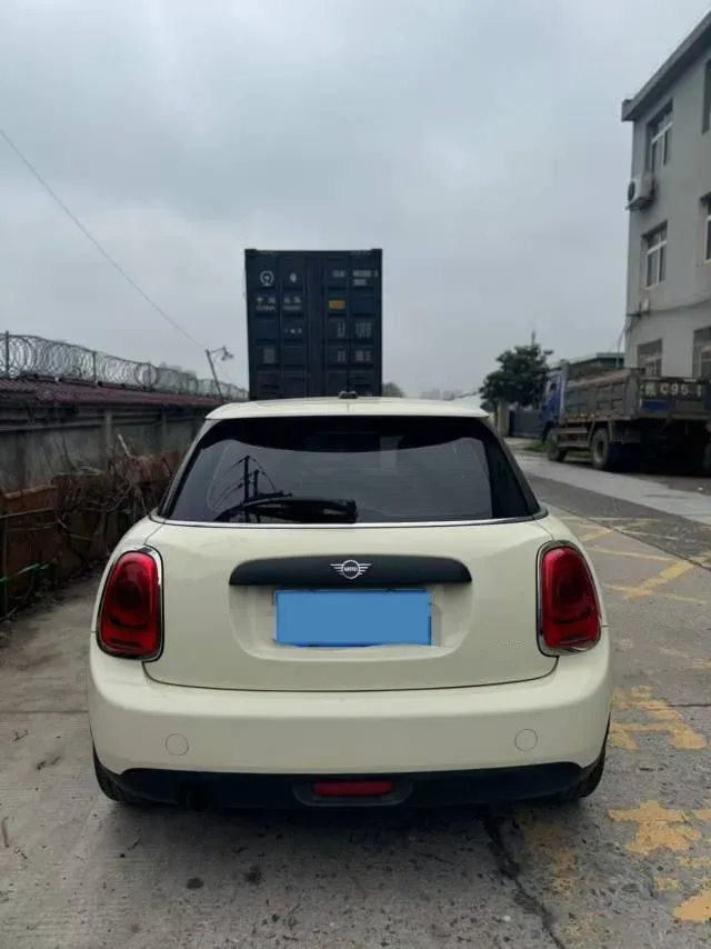 2019 MINI MINI 1.5T 102HP L3 7DCT,autocango,china used car exporter,china ev exporter,chinese used car exporter,chinese used ev exporter