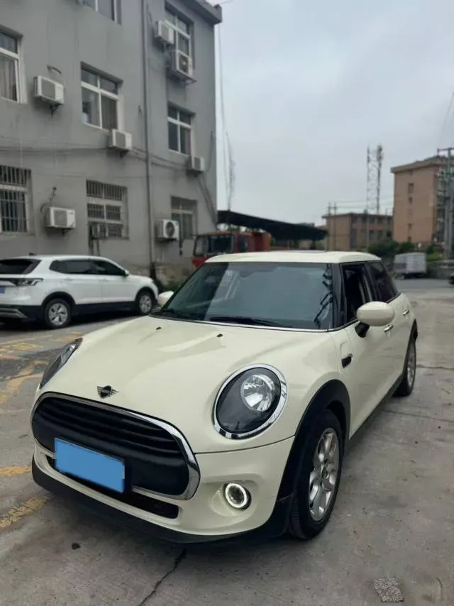 2019 MINI MINI 1.5T 102HP L3 7DCT,autocango,china used car exporter,china ev exporter,chinese used car exporter,chinese used ev exporter