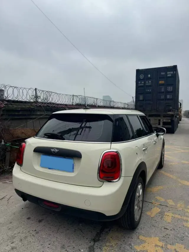 2019 MINI MINI 1.5T 102HP L3 7DCT,autocango,china used car exporter,china ev exporter,chinese used car exporter,chinese used ev exporter