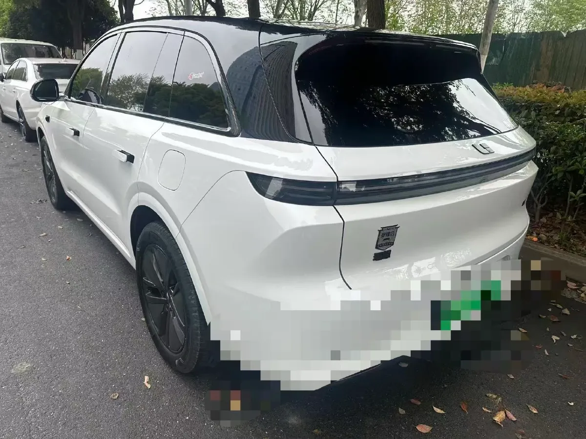 2024 Li L6 Range Extended 154HP L4 REEV 36.8KWH,autocango,china used car exporter,china ev exporter,chinese used car exporter,chinese used ev exporter