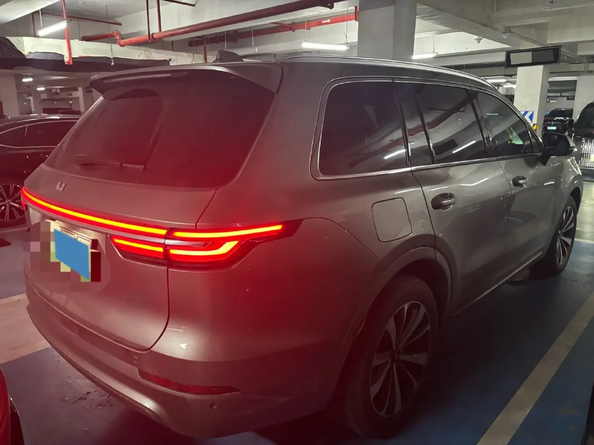 2020 Li ONE Range Extended 131HP REEV 40.5KWH,autocango,china used car exporter,china ev exporter,chinese used car exporter,chinese used ev exporter