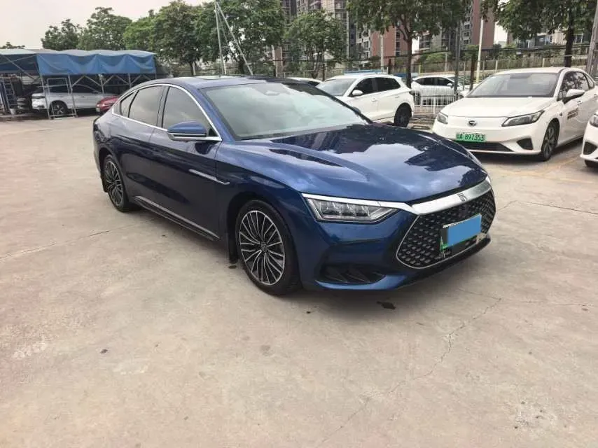 2022 Volkswagen Tiguan L 2.0T 186HP L4 7DCT,autocango,china used car exporter,china ev exporter,chinese used car exporter,chinese used ev exporter