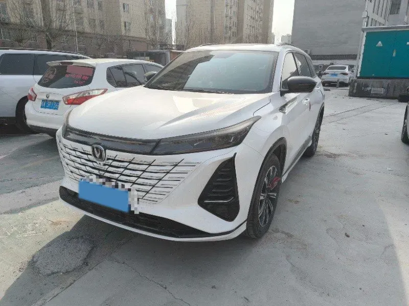 2024 ChangAn CS75 Plus 1.5T 188HP L4 8AT,autocango,china used car exporter,china ev exporter,chinese used car exporter,chinese used ev exporter