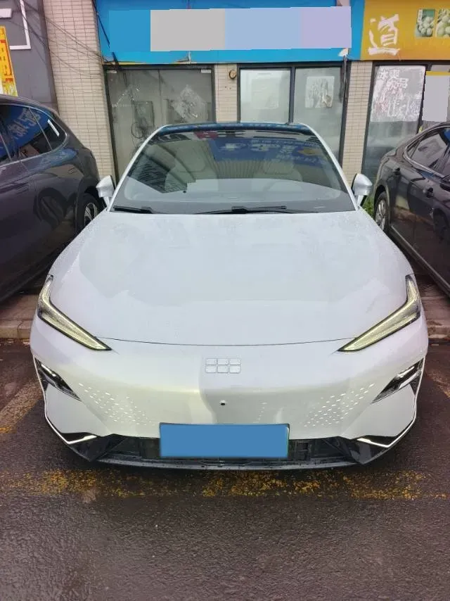 2024 Geely Galaxy E8 BEV 76KWH,autocango,china used car exporter,china ev exporter,chinese used car exporter,chinese used ev exporter