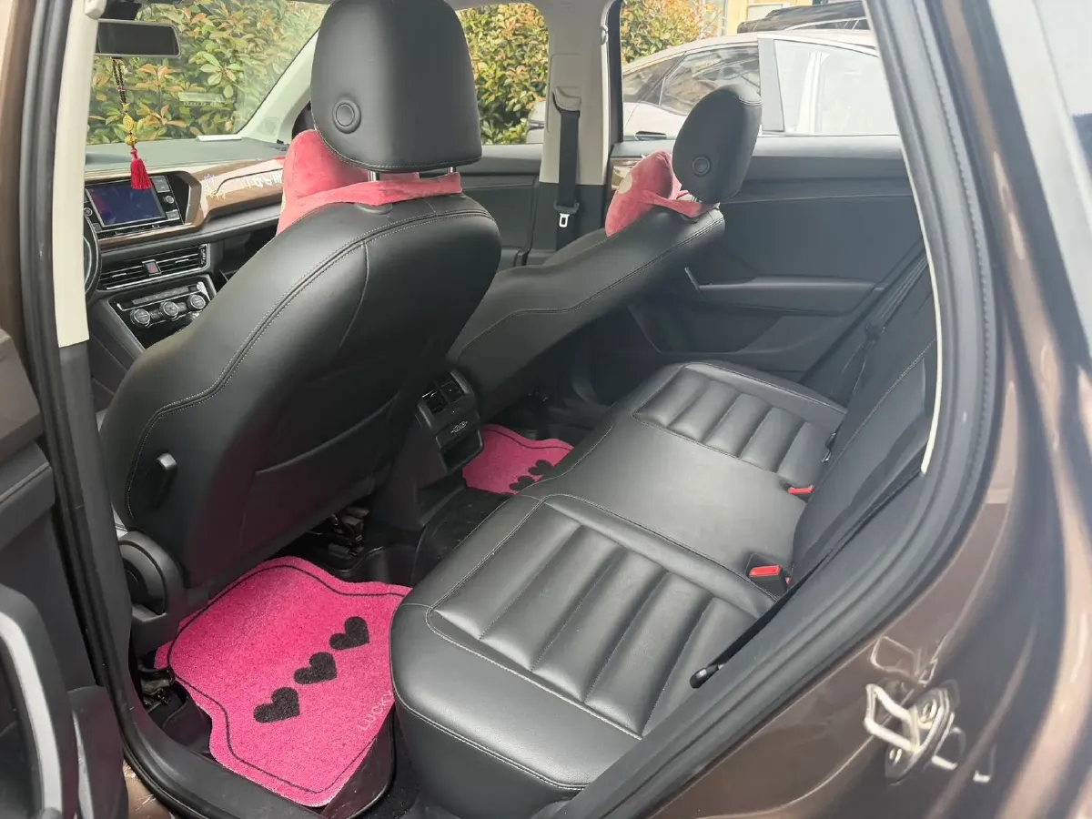 2020 Volkswagen Tharu 1.4T 150HP L4 7DCT,autocango,china used car exporter,china ev exporter,chinese used car exporter,chinese used ev exporter