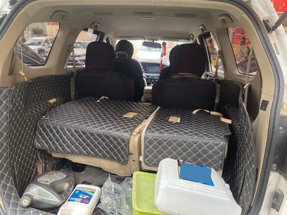 2016 BaoJun 730 1.5L 112HP L4 5MT,autocango,china used car exporter,china ev exporter,chinese used car exporter,chinese used ev exporter