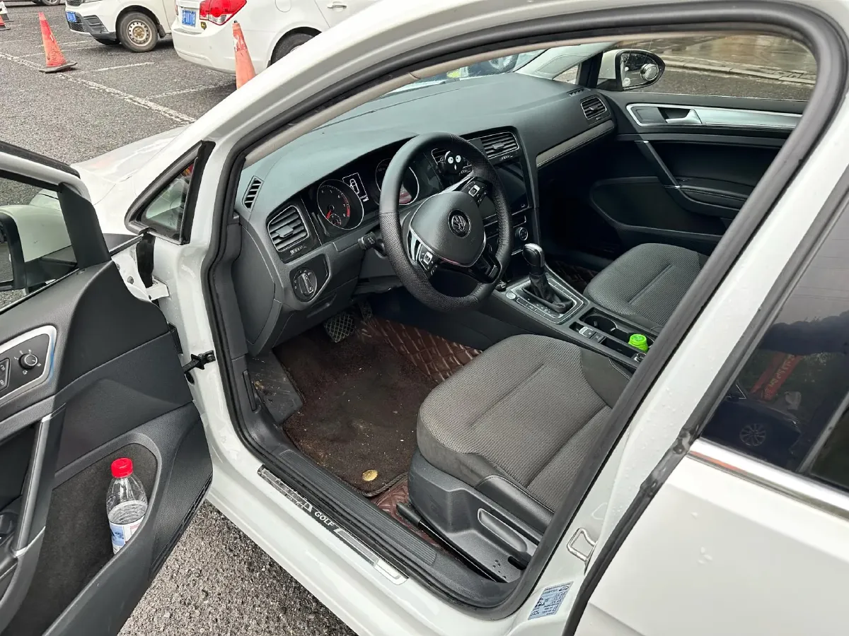 2019 Volkswagen Golf 1.4T 150HP L4 7DCT,autocango,china used car exporter,china ev exporter,chinese used car exporter,chinese used ev exporter