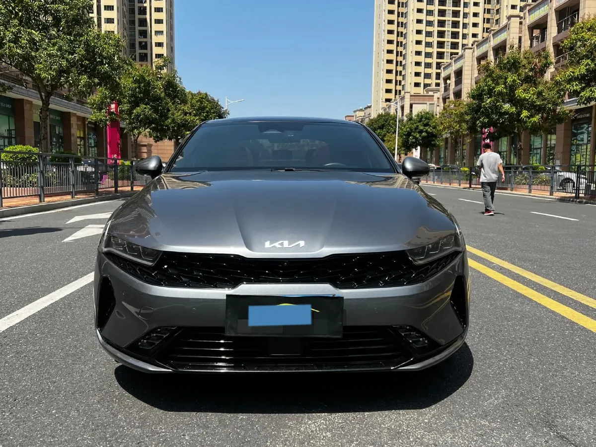 2021 Toyota Camry 2.0L 178HP L4 CVT,autocango,china used car exporter,china ev exporter,chinese used car exporter,chinese used ev exporter
