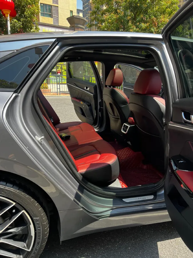 2021 Toyota Camry 2.0L 178HP L4 CVT,autocango,china used car exporter,china ev exporter,chinese used car exporter,chinese used ev exporter