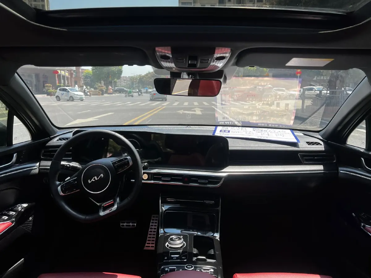 2021 Toyota Camry 2.0L 178HP L4 CVT,autocango,china used car exporter,china ev exporter,chinese used car exporter,chinese used ev exporter