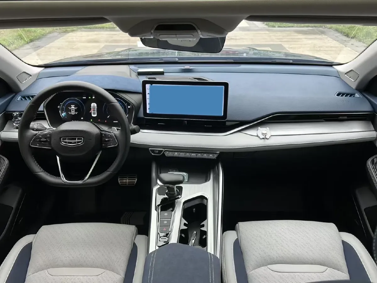 2023 Geely Preface 2.0T 190HP L4 7DCT,autocango,china used car exporter,china ev exporter,chinese used car exporter,chinese used ev exporter