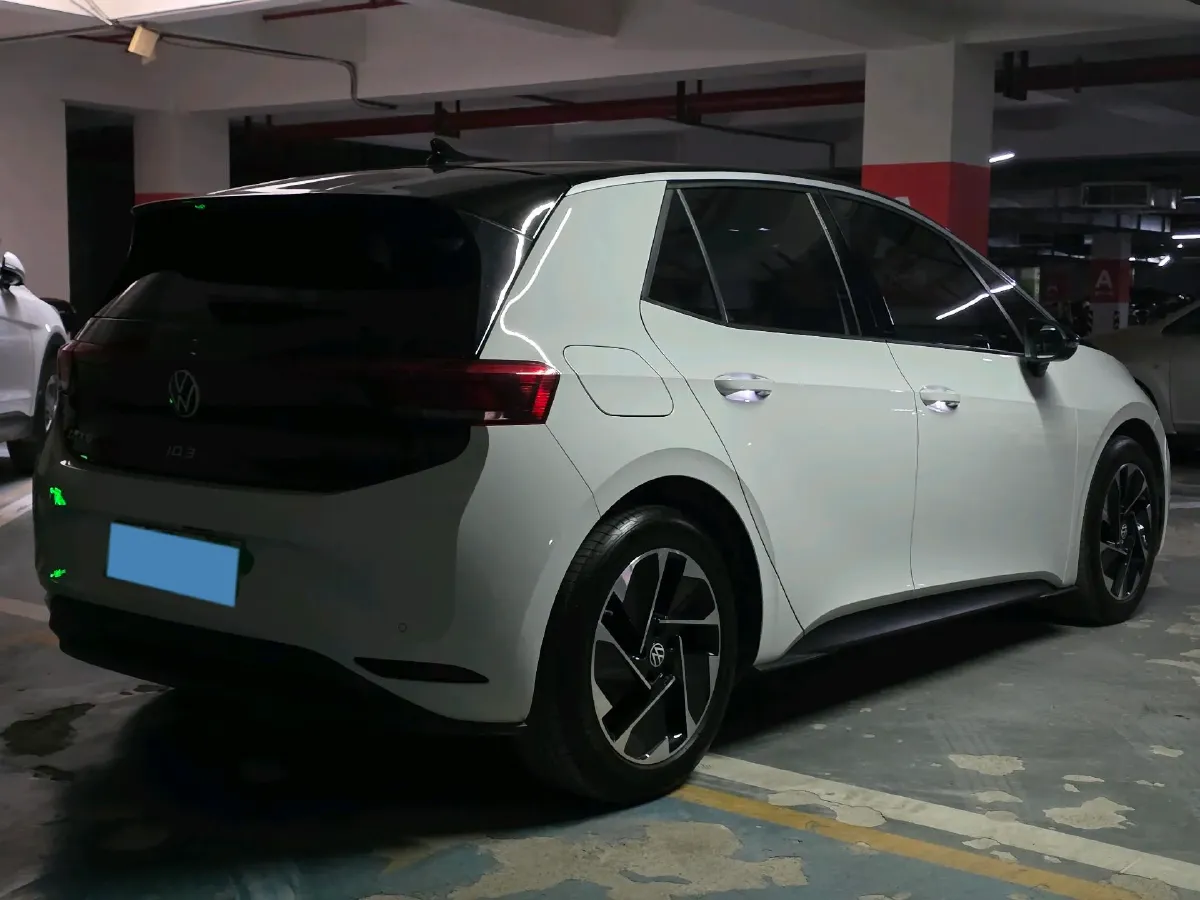 2025 Volkswagen ID.3 BEV 52.8KWH,autocango,china used car exporter,china ev exporter,chinese used car exporter,chinese used ev exporter
