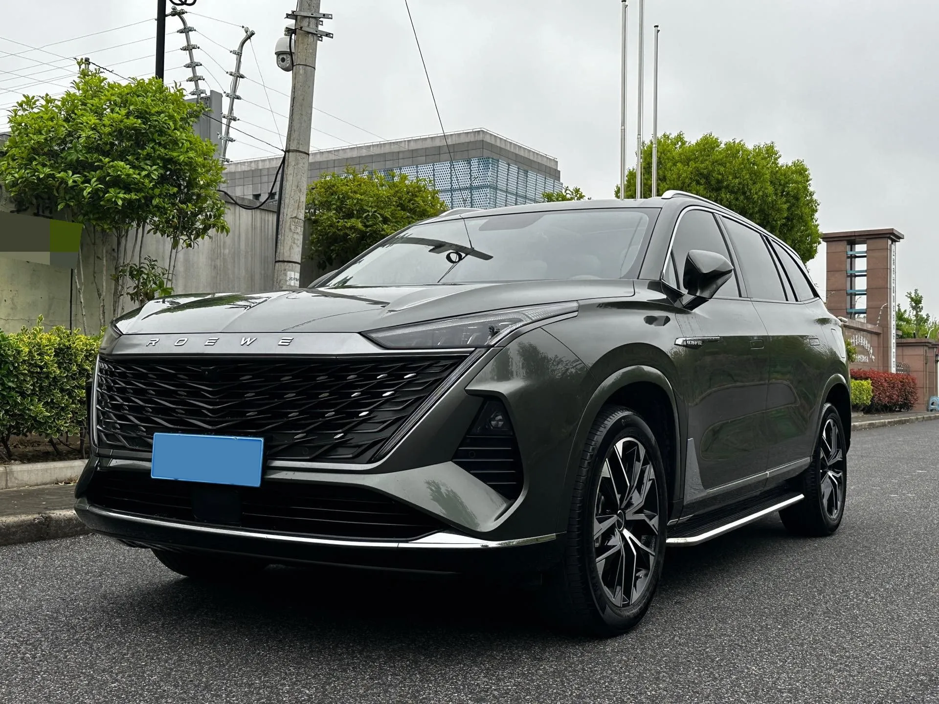 2023 Roewe RX9 2.0T 242HP L4 9AT