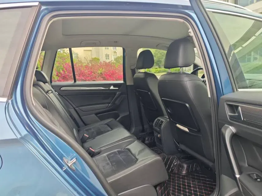 2016 Volkswagen Golf Sportsvan 1.4T 150HP L4 7DCT,autocango,china used car exporter,china ev exporter,chinese used car exporter,chinese used ev exporter