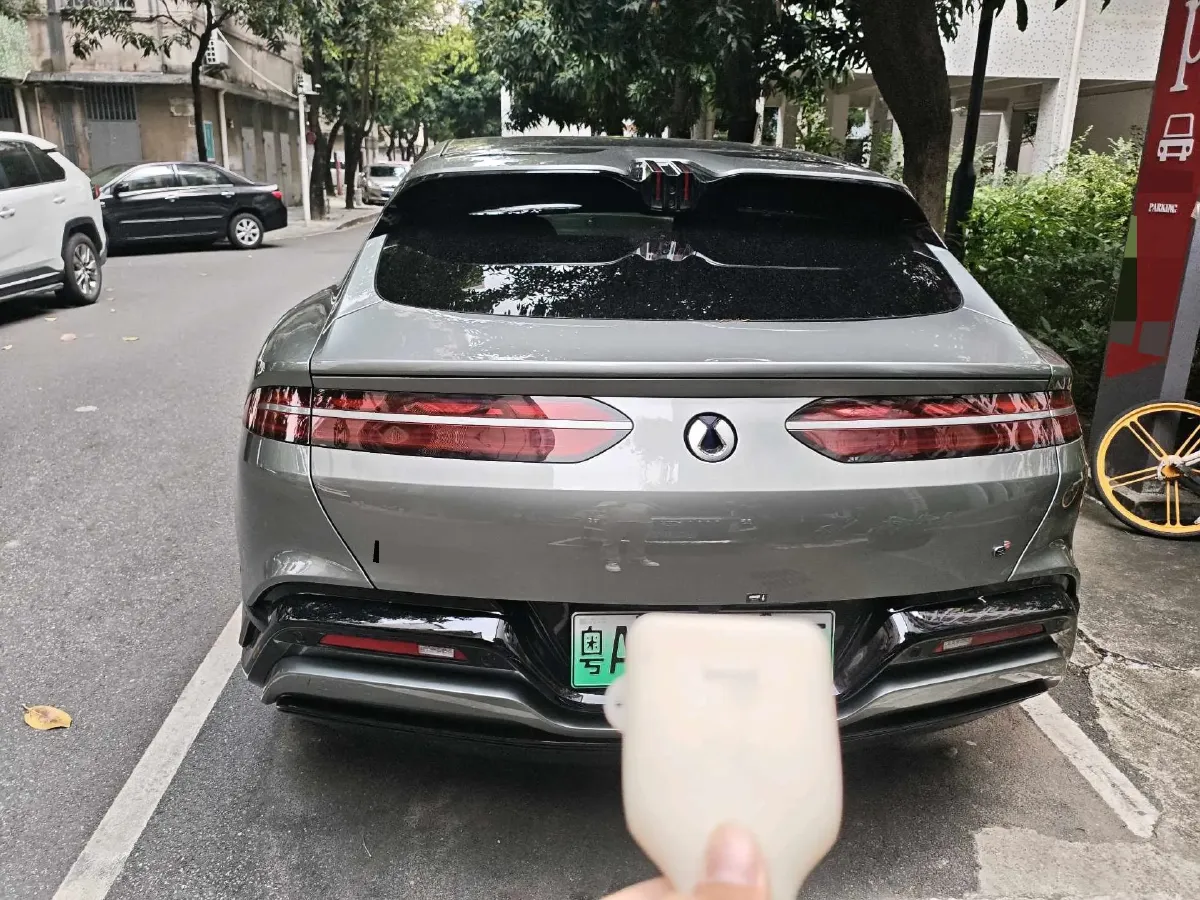 2024 Denza DenzaZ9GT 2.0T 207HP L4 E-CVT PHEV 38.5KWH,autocango,china used car exporter,china ev exporter,chinese used car exporter,chinese used ev exporter