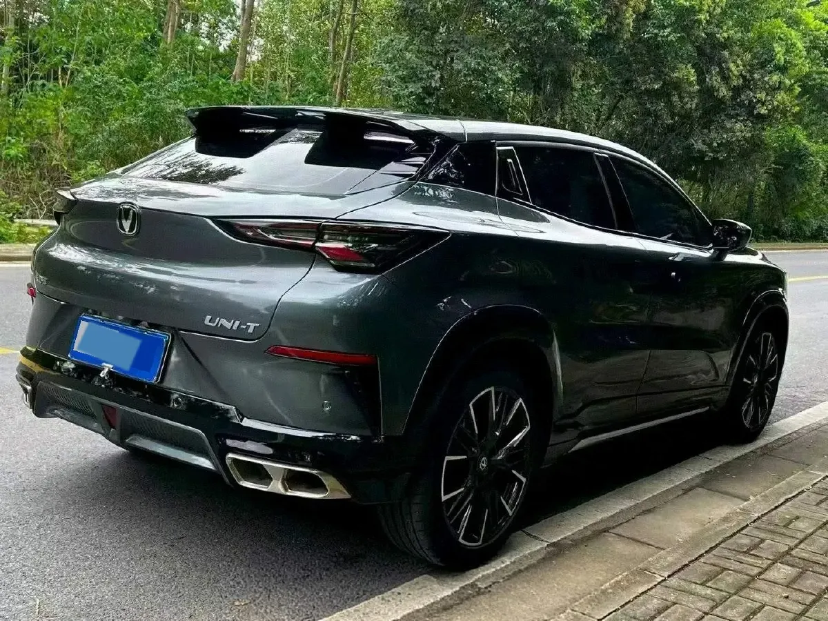 2023 ChangAn UNI-T 1.5T 188HP L4 7DCT,autocango,china used car exporter,china ev exporter,chinese used car exporter,chinese used ev exporter