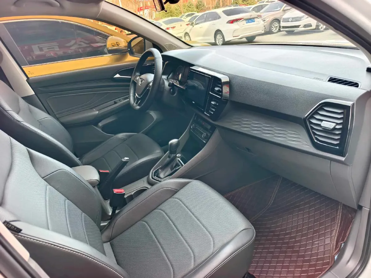 2019 Jetta VS5 1.4T 150HP L4 6AT,autocango,china used car exporter,china ev exporter,chinese used car exporter,chinese used ev exporter