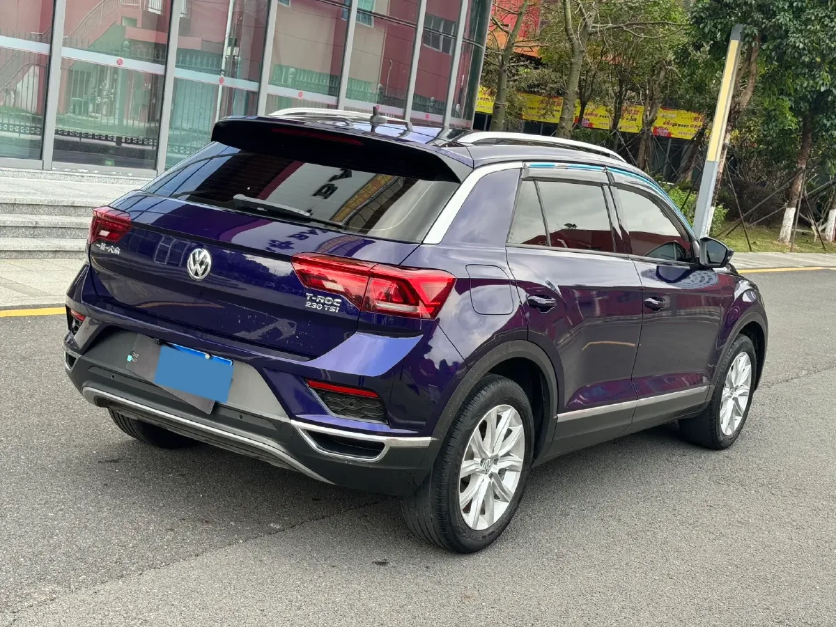 2019 Volkswagen T-Roc 1.4T 131HP L4 7DCT,autocango,china used car exporter,china ev exporter,chinese used car exporter,chinese used ev exporter