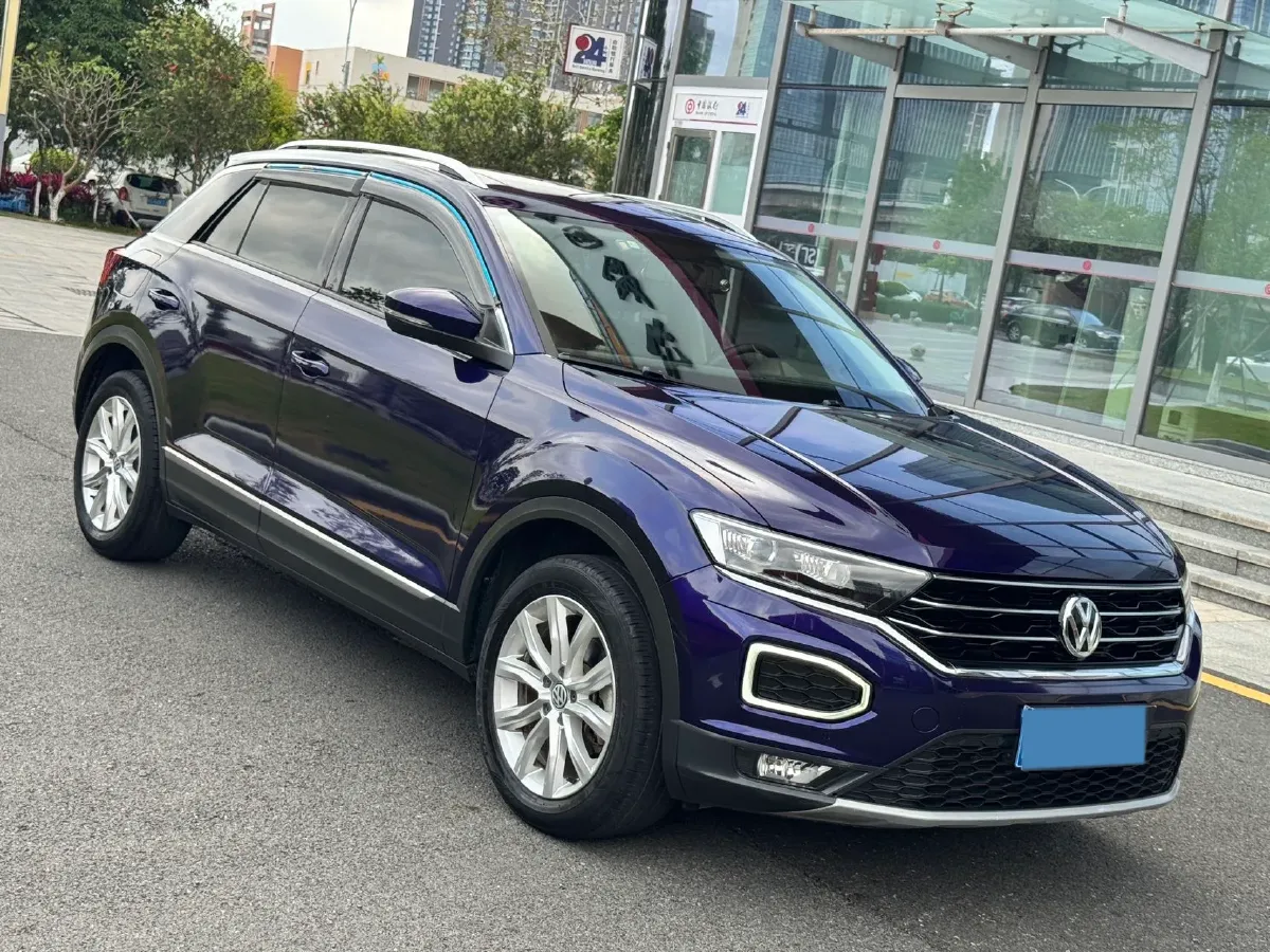 2019 Volkswagen T-Roc 1.4T 131HP L4 7DCT,autocango,china used car exporter,china ev exporter,chinese used car exporter,chinese used ev exporter