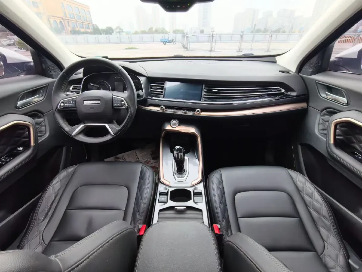 2020 Haval H6 1.5T 169HP L4 7DCT,autocango,china used car exporter,china ev exporter,chinese used car exporter,chinese used ev exporter