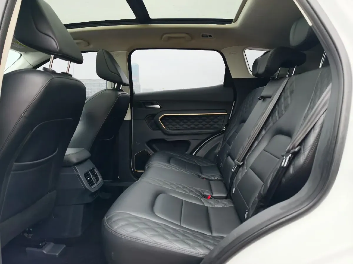 2020 Haval H6 1.5T 169HP L4 7DCT,autocango,china used car exporter,china ev exporter,chinese used car exporter,chinese used ev exporter