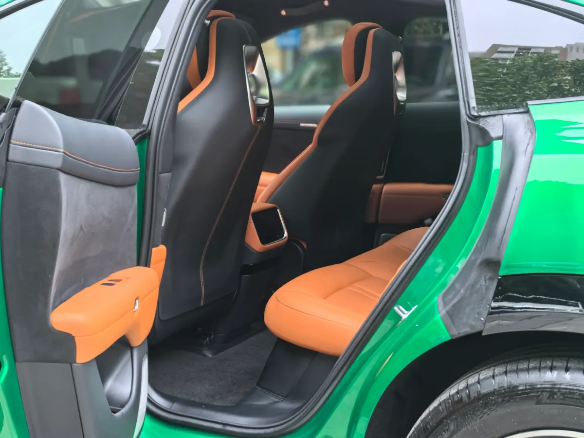 2025 MI YU7 BEV 96.3KWH,autocango,china used car exporter,china ev exporter,chinese used car exporter,chinese used ev exporter