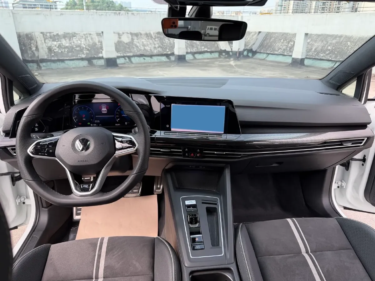 2023 Volkswagen Golf 1.4T 150HP L4 7DCT,autocango,china used car exporter,china ev exporter,chinese used car exporter,chinese used ev exporter