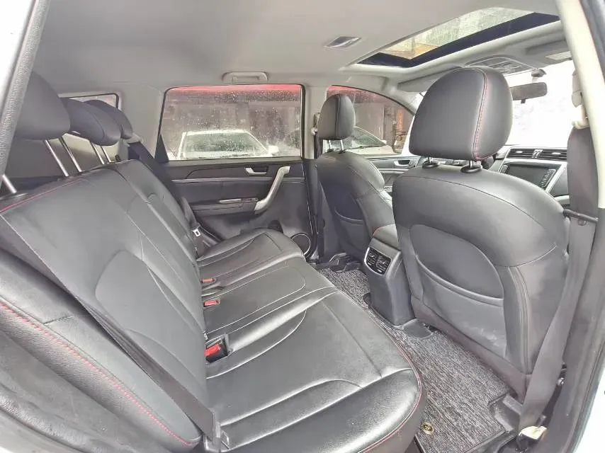 2019 Haval M6 1.5T 150HP L4 7DCT,autocango,china used car exporter,china ev exporter,chinese used car exporter,chinese used ev exporter