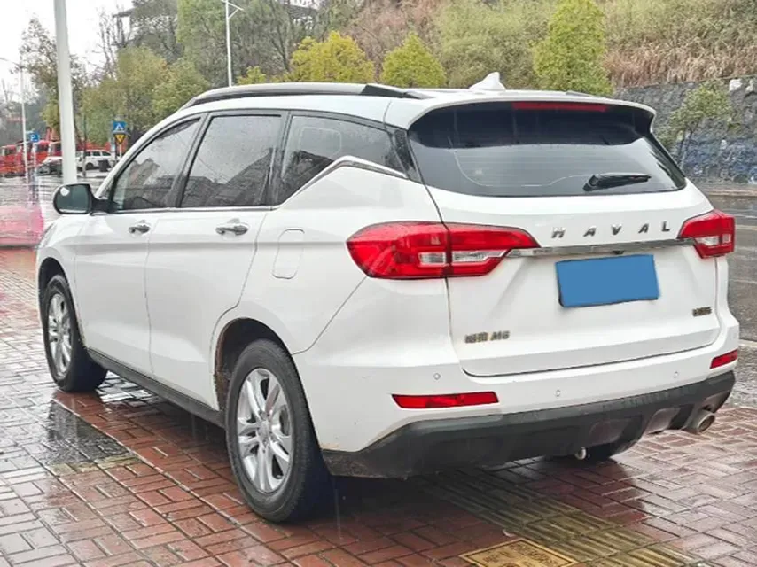 2019 Haval M6 1.5T 150HP L4 7DCT,autocango,china used car exporter,china ev exporter,chinese used car exporter,chinese used ev exporter
