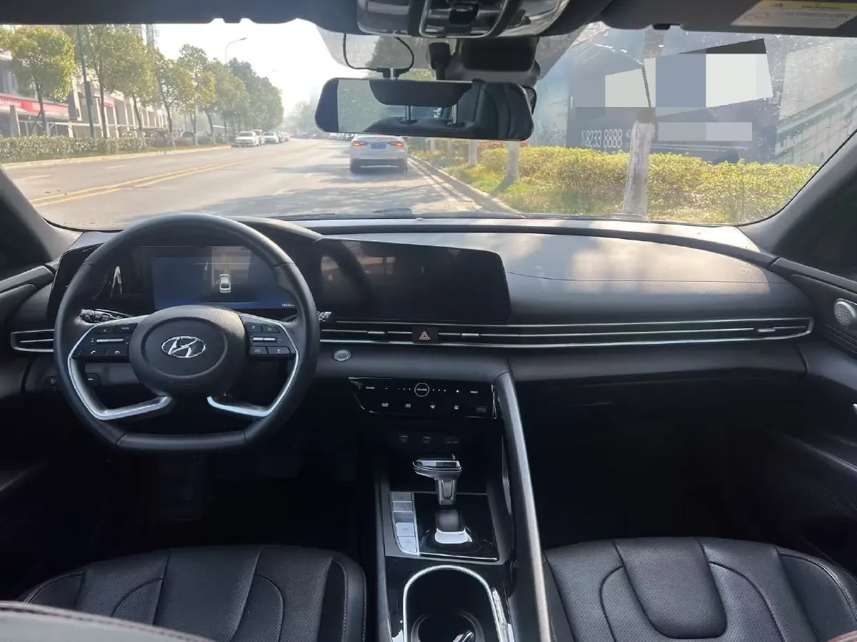 2022 Hyundai Elantra 1.5L 115HP L4 CVT,autocango,china used car exporter,china ev exporter,chinese used car exporter,chinese used ev exporter