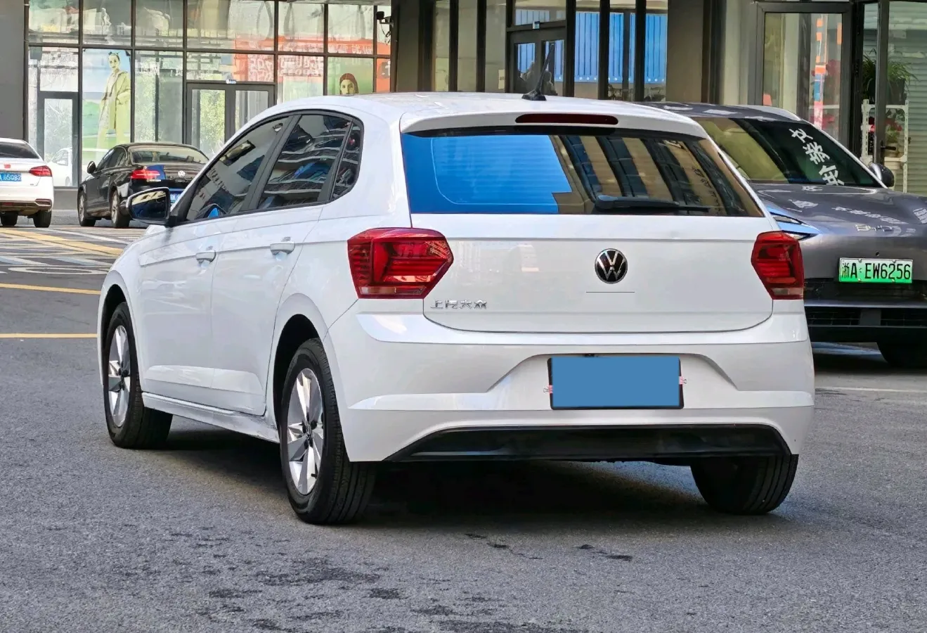 2023 Volkswagen Polo 1.5L 113HP L4 6AT,autocango,china used car exporter,china ev exporter,chinese used car exporter,chinese used ev exporter