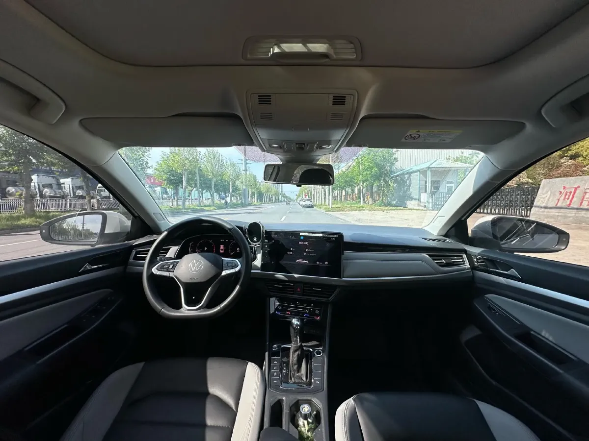 2023 Volkswagen Bora 1.5T 160HP L4 7DCT,autocango,china used car exporter,china ev exporter,chinese used car exporter,chinese used ev exporter