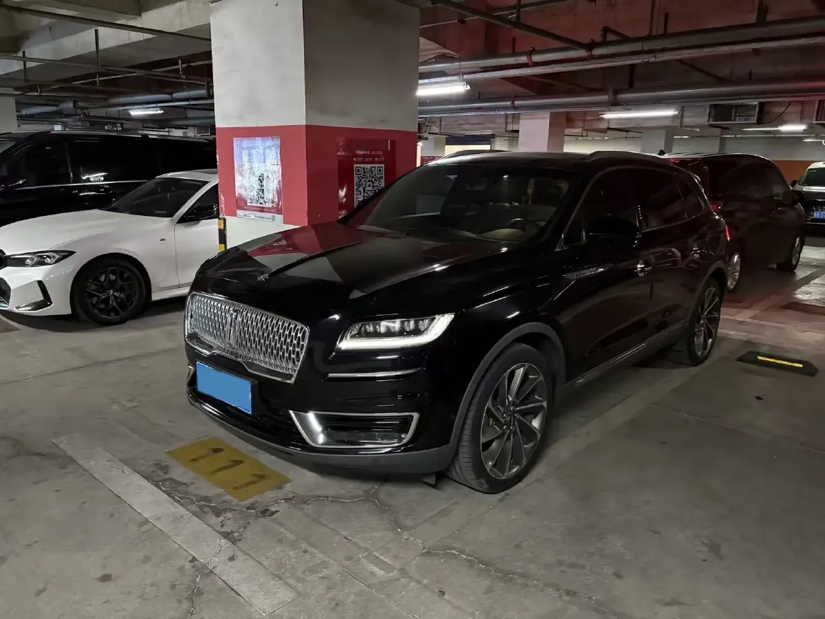 2019 Lincoln Nautilus 2.7T 329HP V6 8AT,autocango,china used car exporter,china ev exporter,chinese used car exporter,chinese used ev exporter